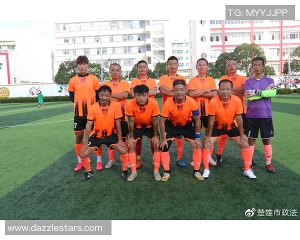 FPX战队崛起之路：从默默无闻到Major赛场的辉煌历程